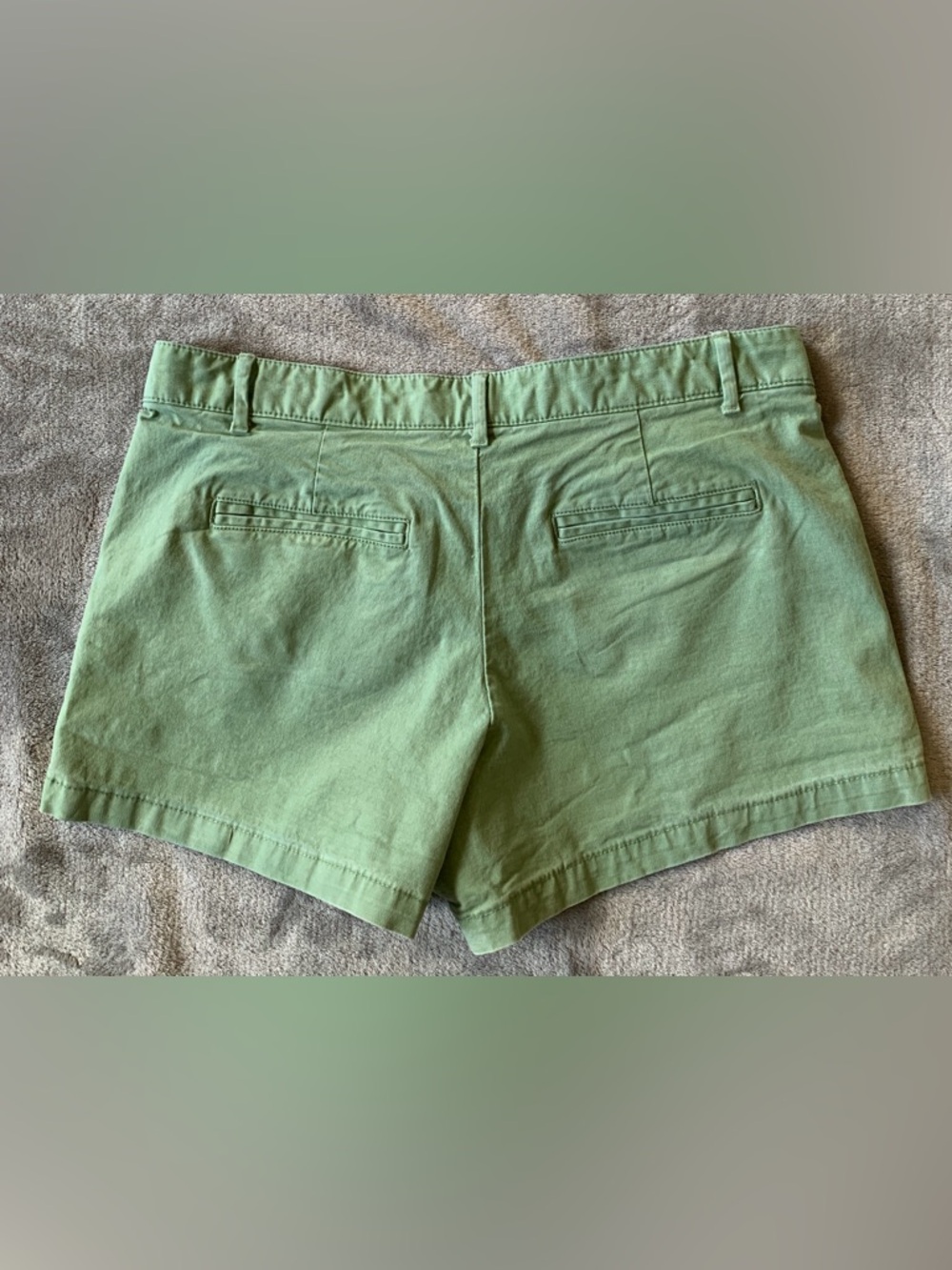 Women’s Shorts Set — Light Green, Sage, Khaki, White - Picture 3 of 16